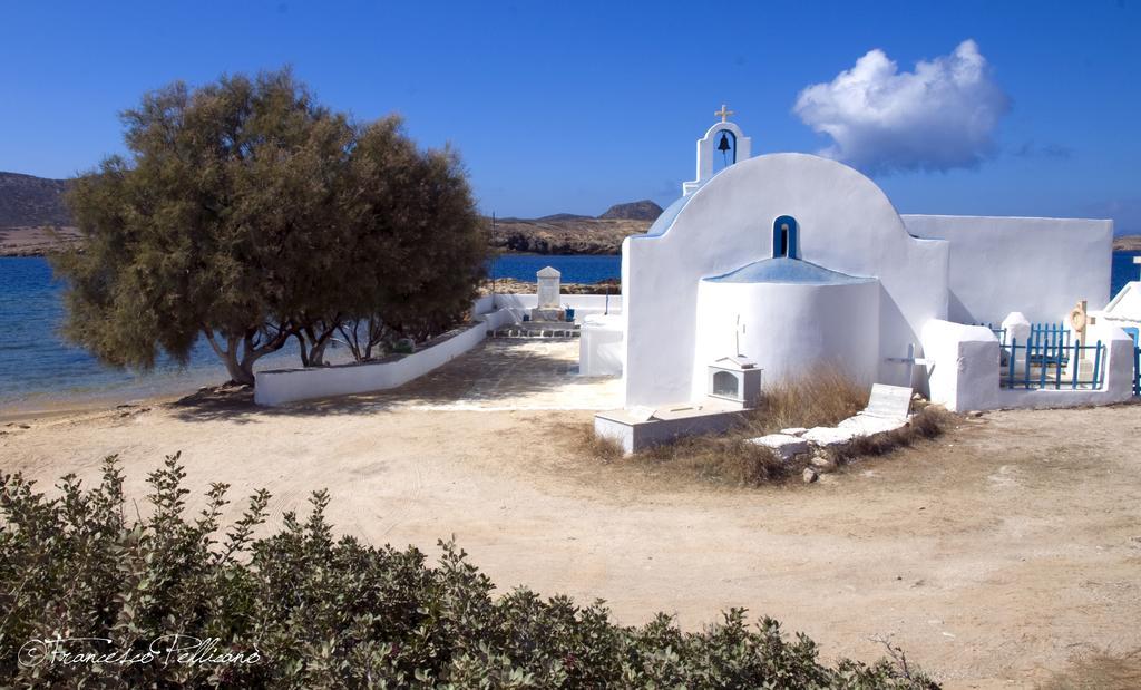 Nicolas Antiparos Town